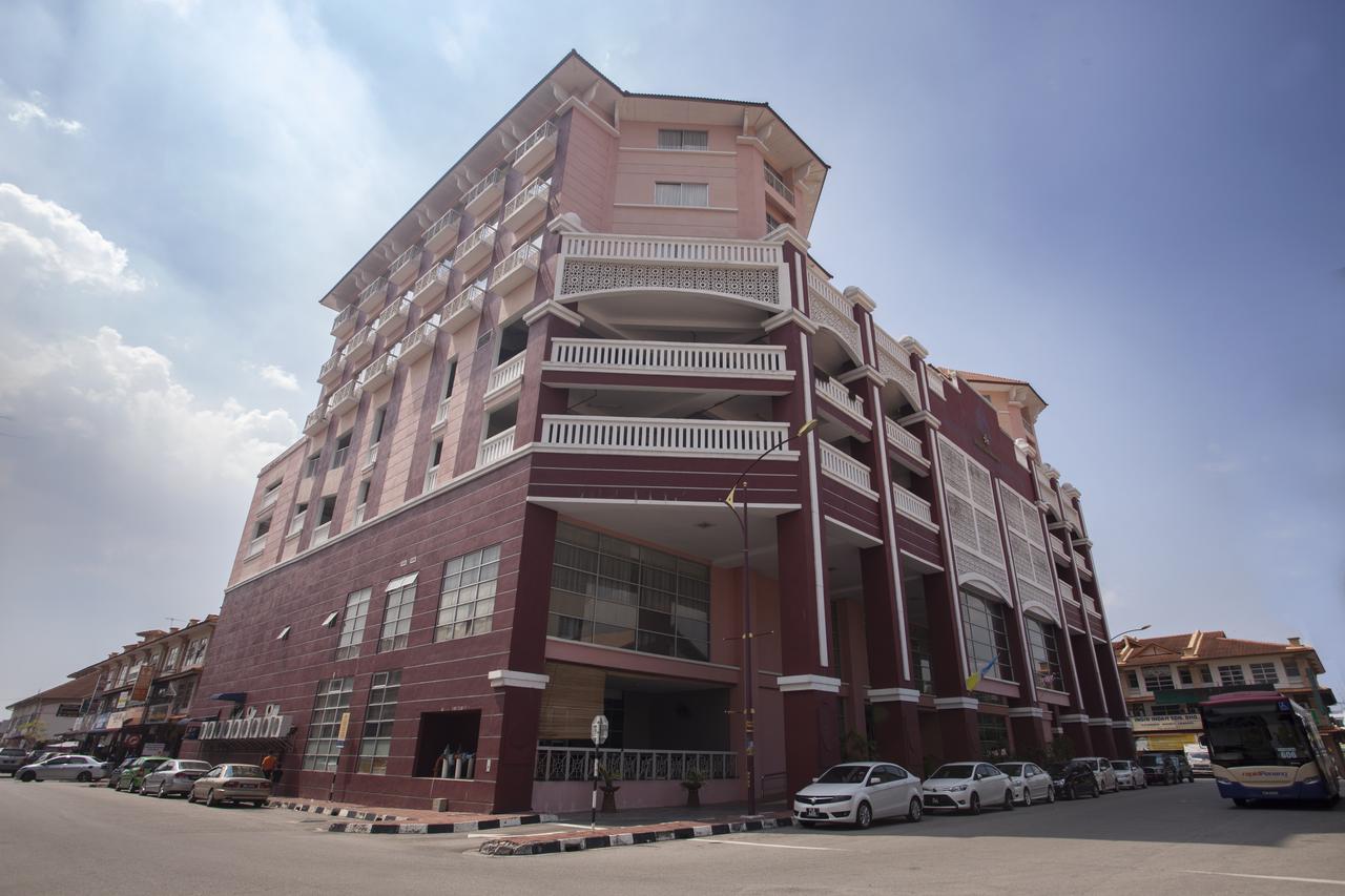 Hotel Seri Malaysia Kepala Batas Exterior photo
